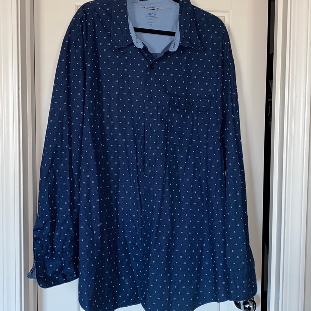Men’s long sleeve collared shirt size 3XL